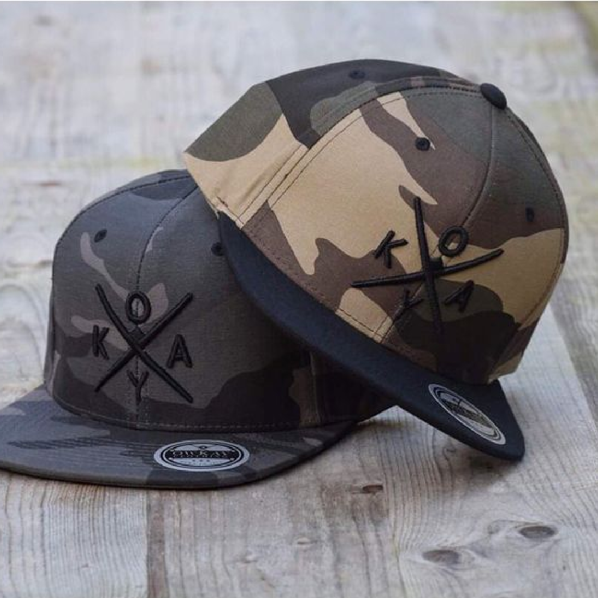 custom snapback caps (1)
